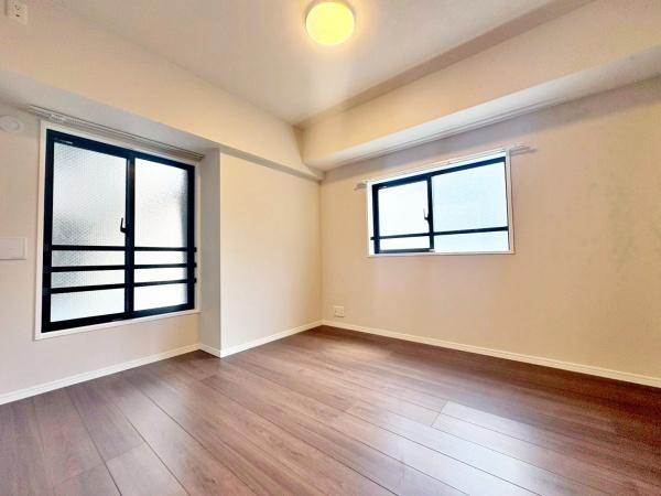 東京都八王子市横山町の中古マンションの洋室