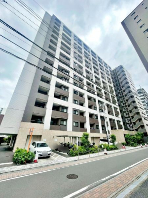東京都八王子市八日町の中古マンションの現地外観写真